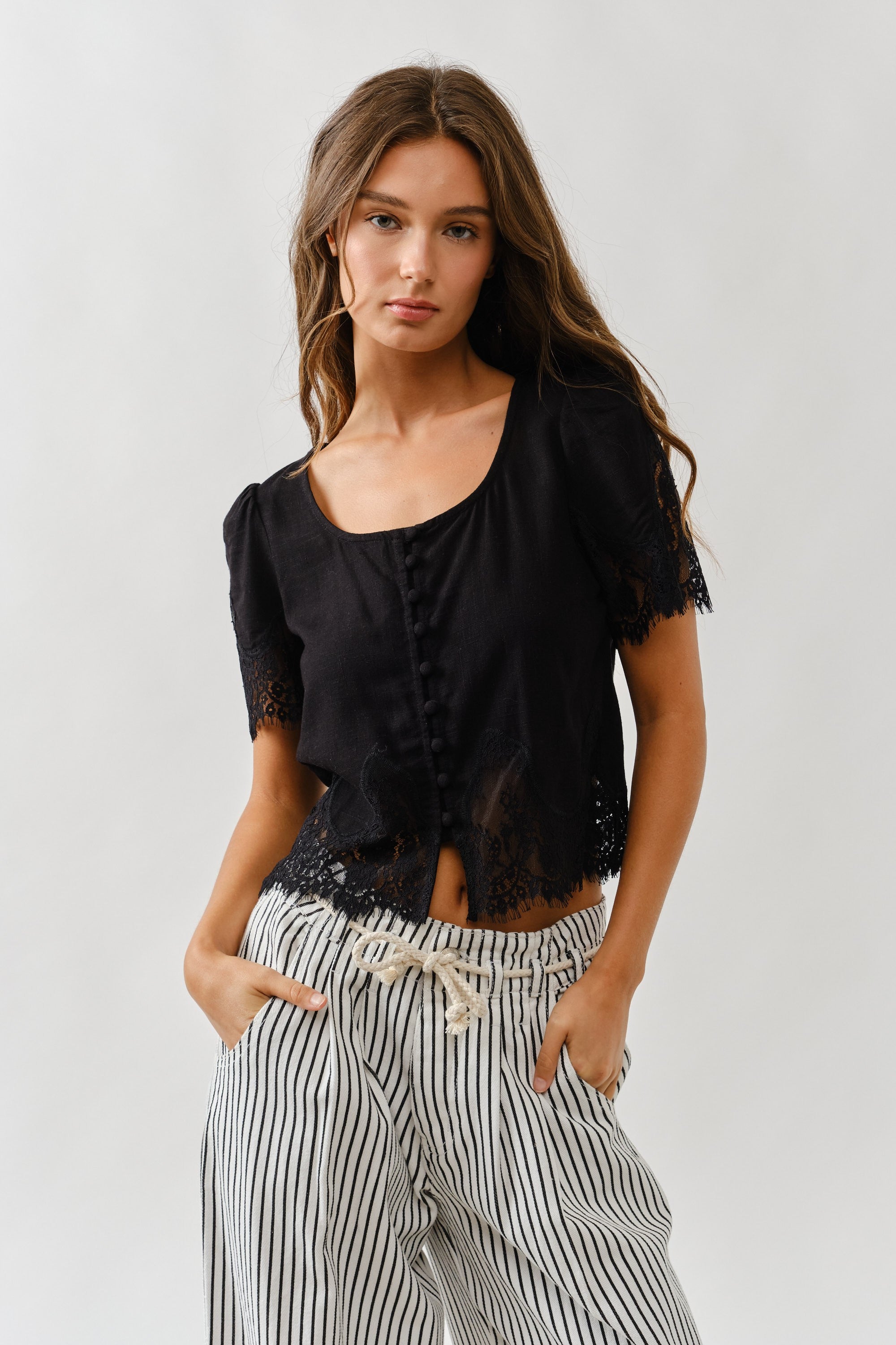 Romantic Lace Blouse - Black