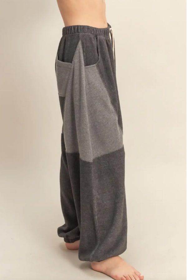 Cozy Contrast Sweatpants - Charcoal