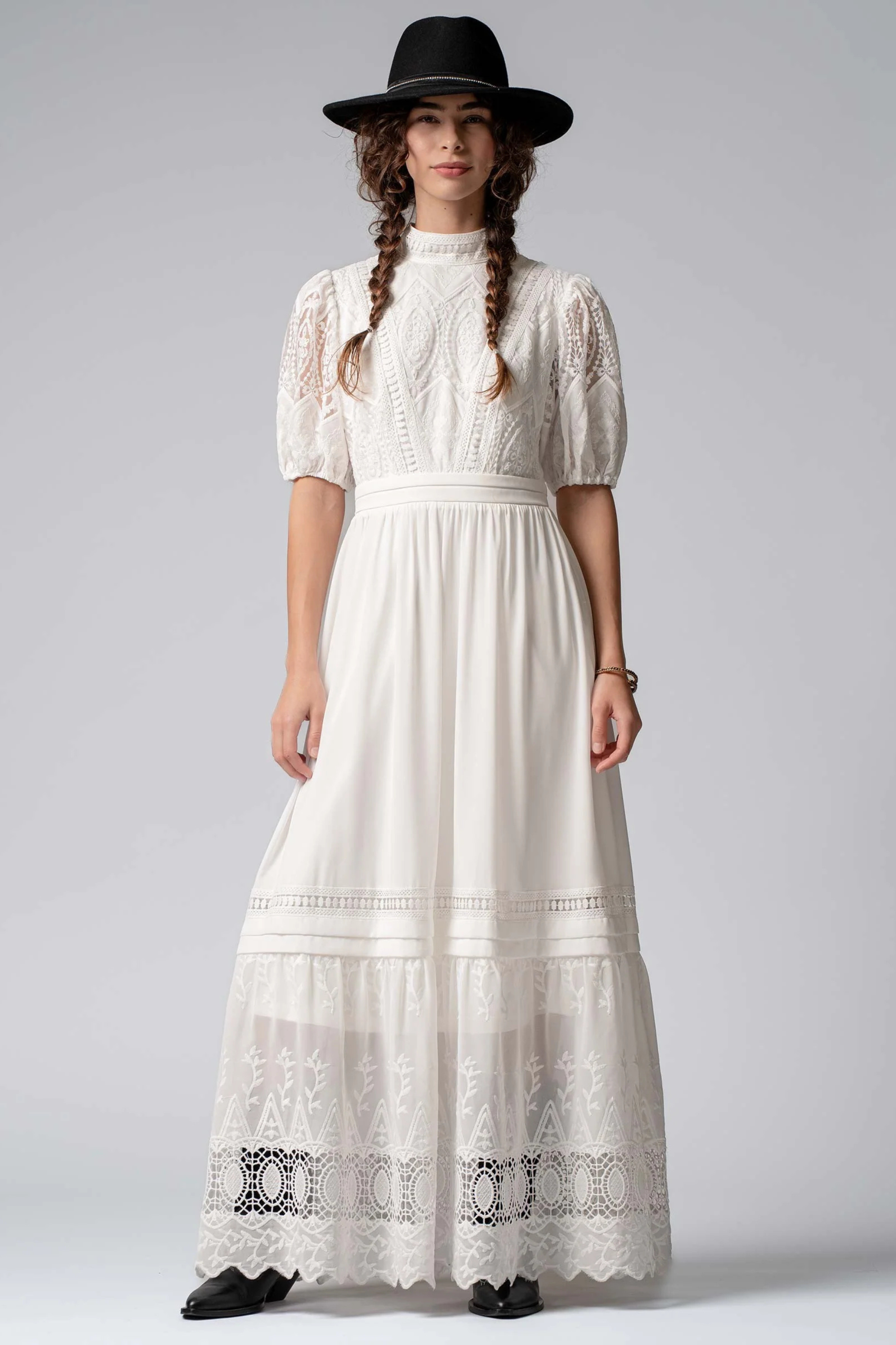 Summer Lace Maxi Dress - White