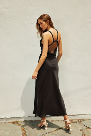Twist and Shout Maxi Dress