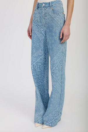 Tarak Jeans