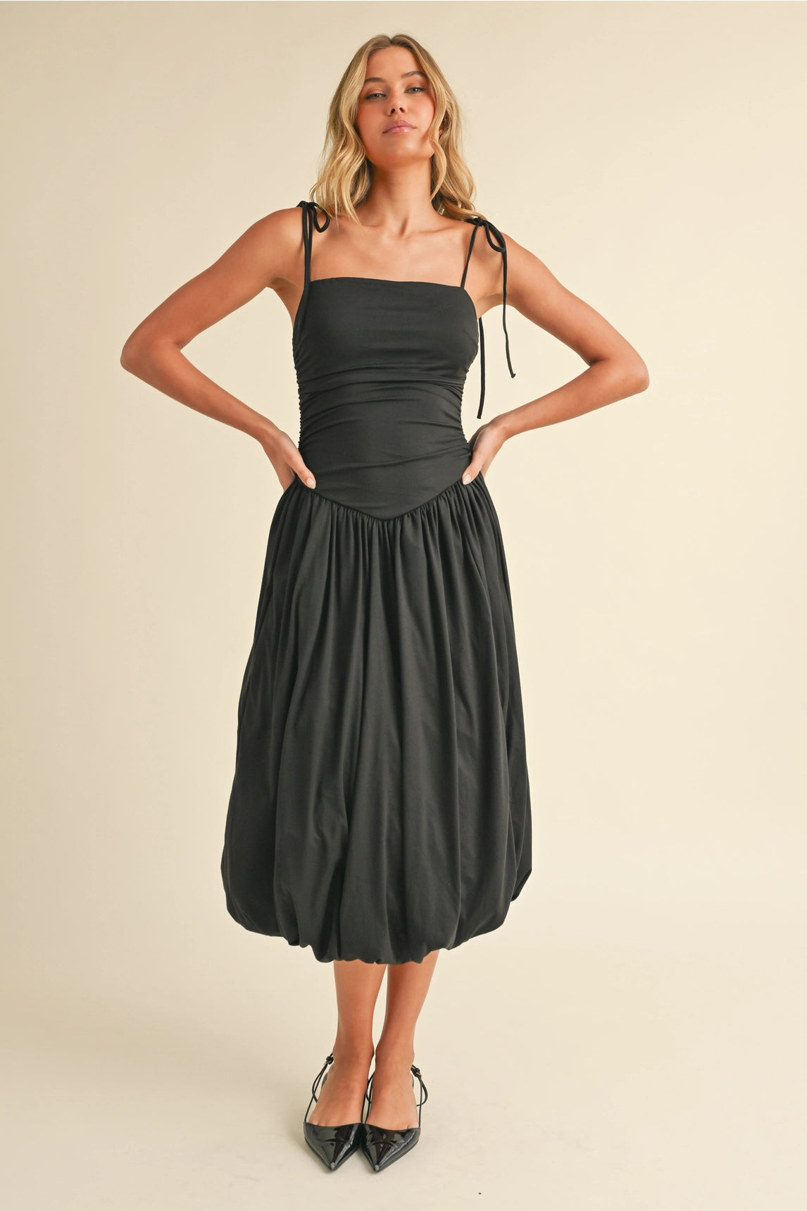 Evelyn Balloon Midi Dress