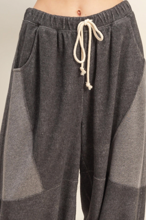 Cozy Contrast Sweatpants - Charcoal