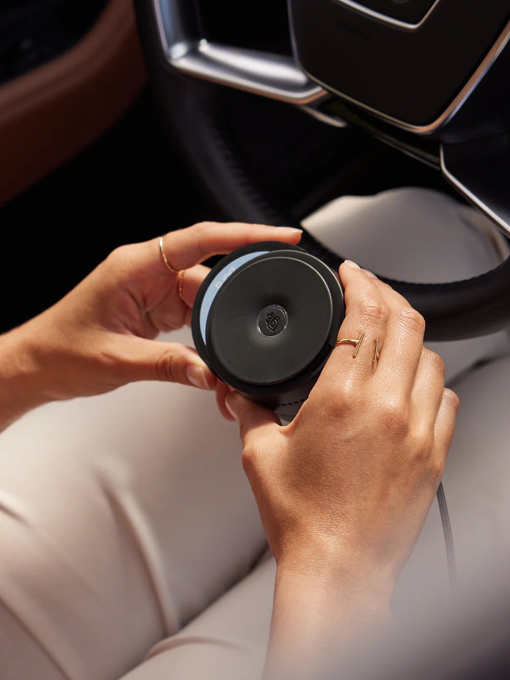 Pura Car Diffuser Device