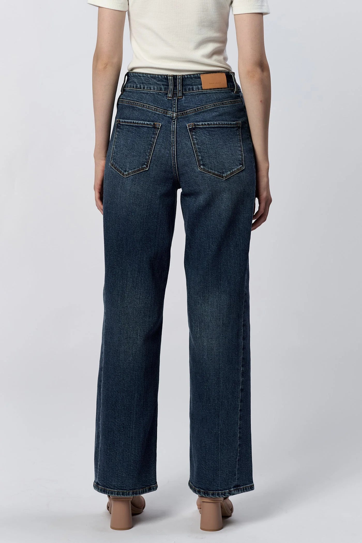 Holly High Rise Straight Jeans - Fernstone