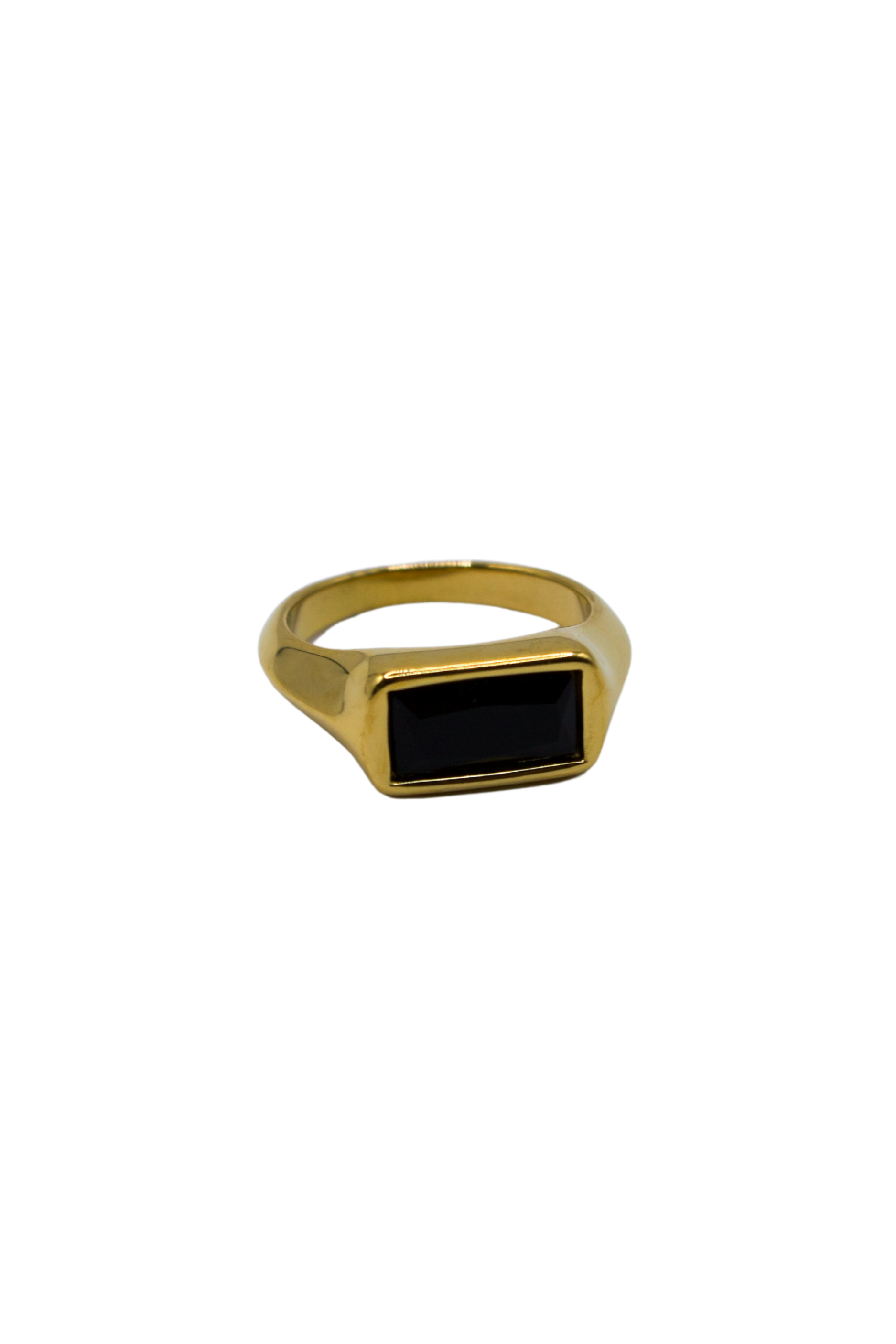 18K Sophia Black Stone Ring