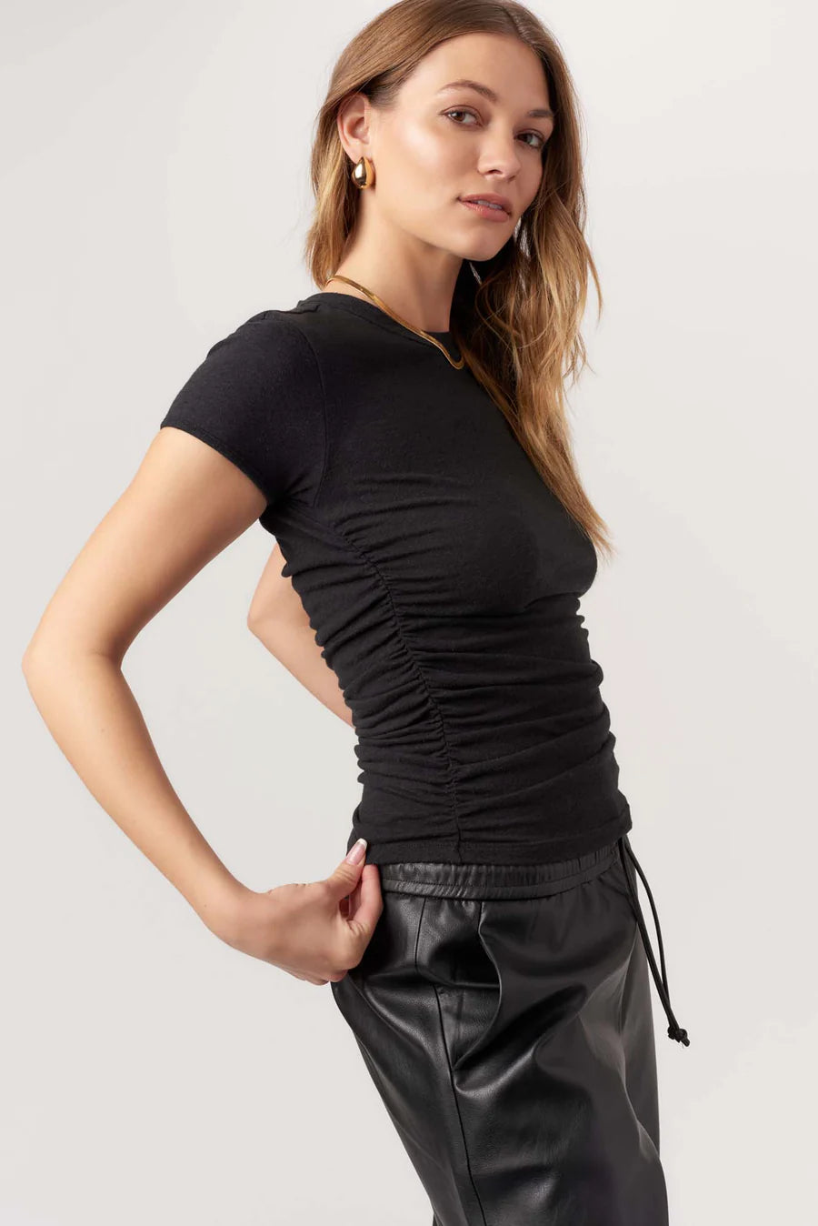 Izzie Ruched Baby Tee - Black