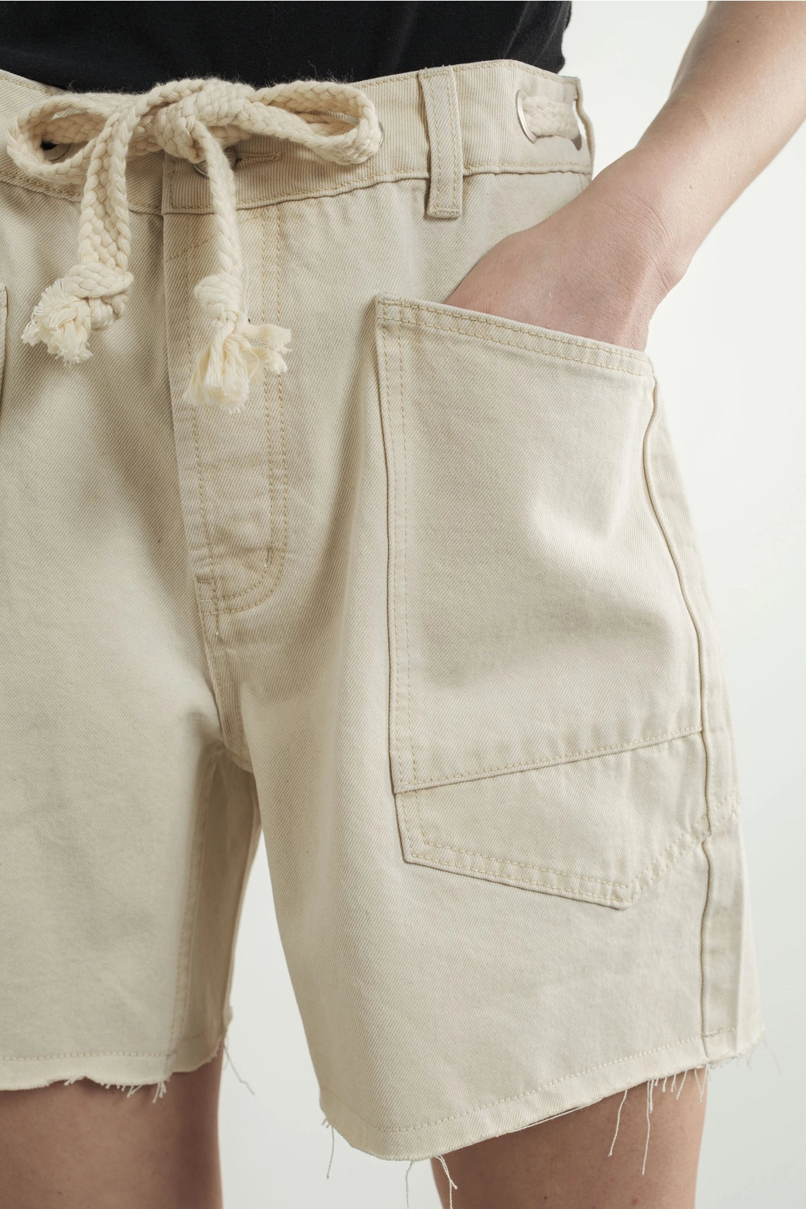 Vintage Washed Barrel Denim Shorts - Cream