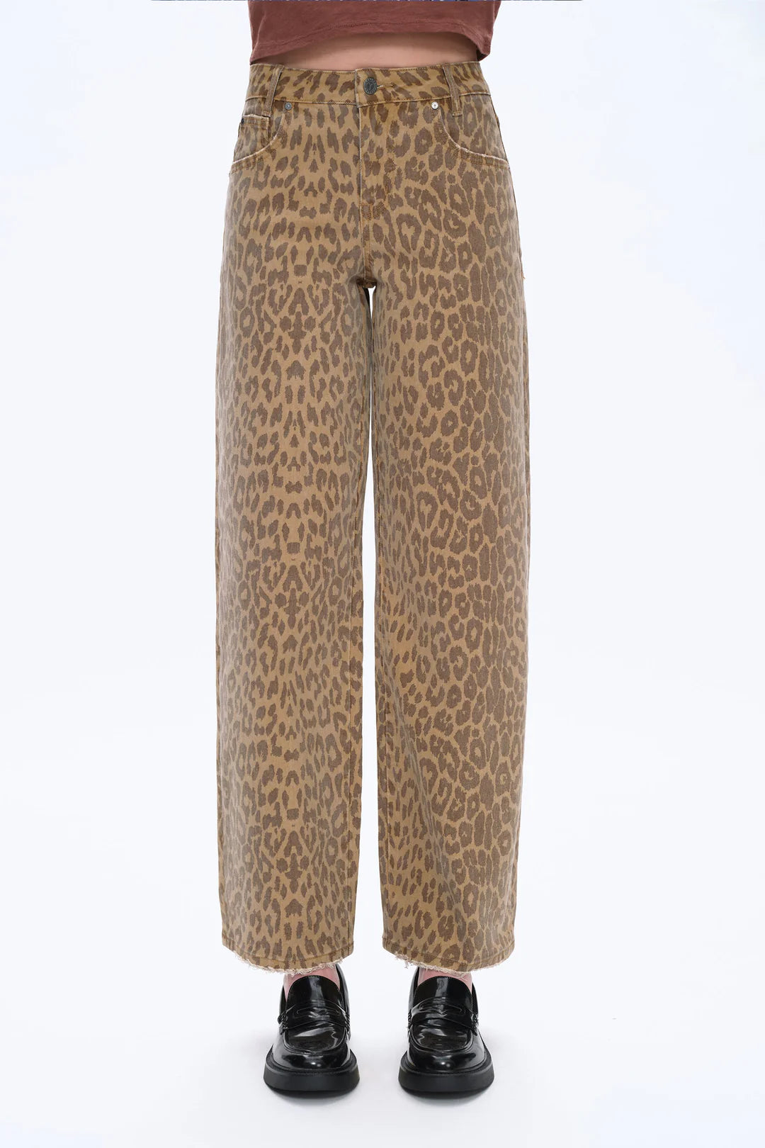 Mid Rise Leopard Jeans