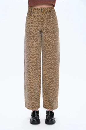 Mid Rise Leopard Jeans