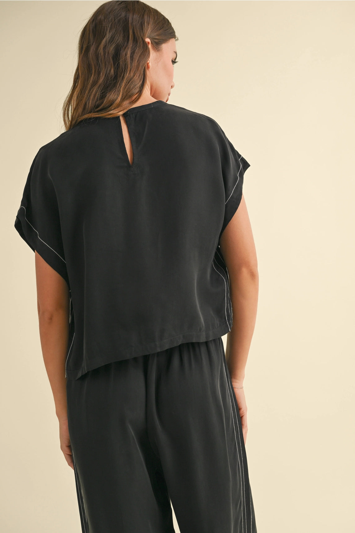Demi Relaxed Short Sleeve Top - Black