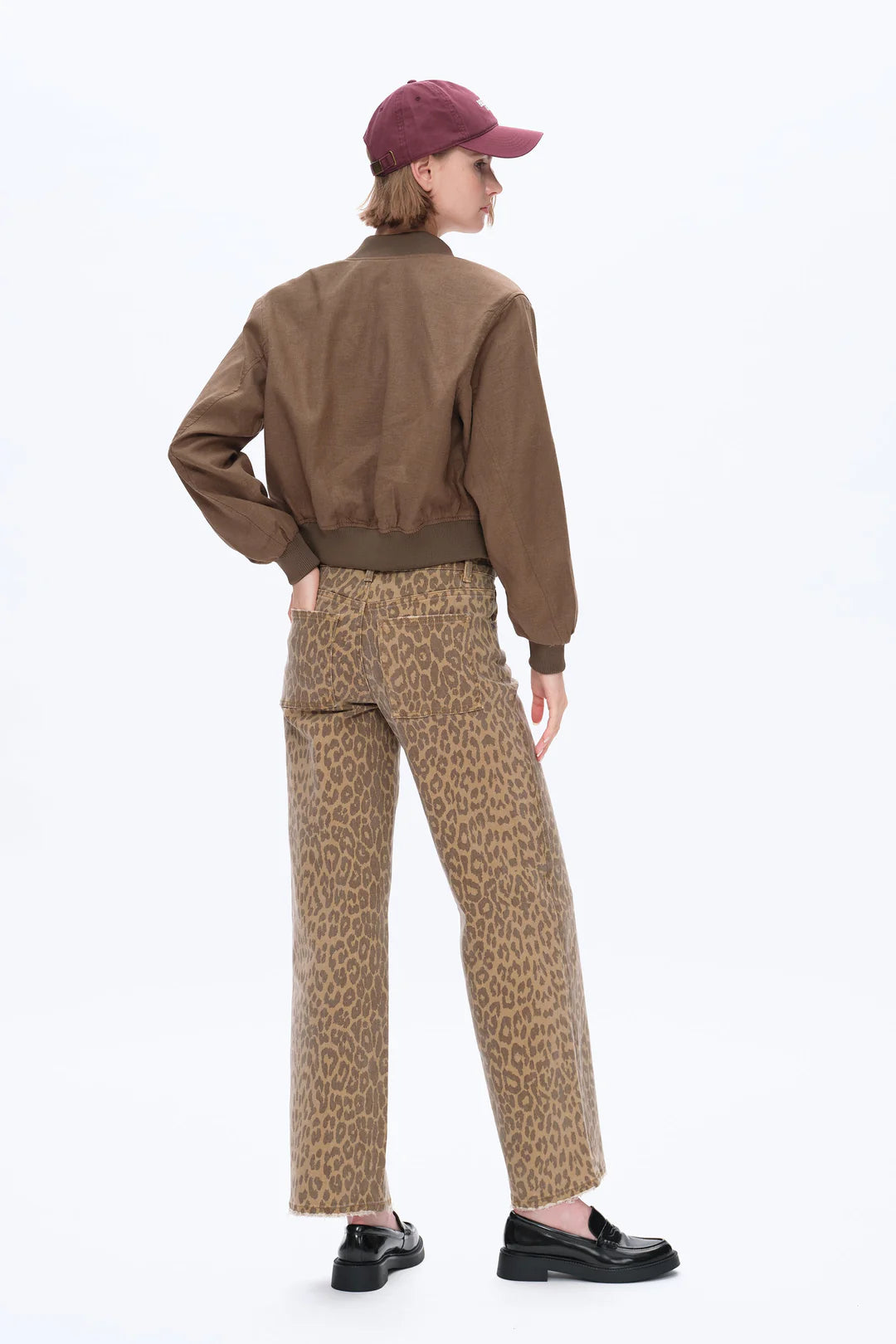 Mid Rise Leopard Jeans