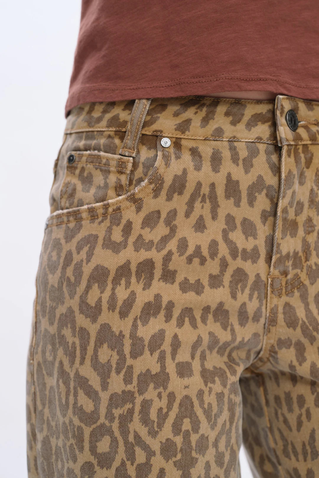 Mid Rise Leopard Jeans