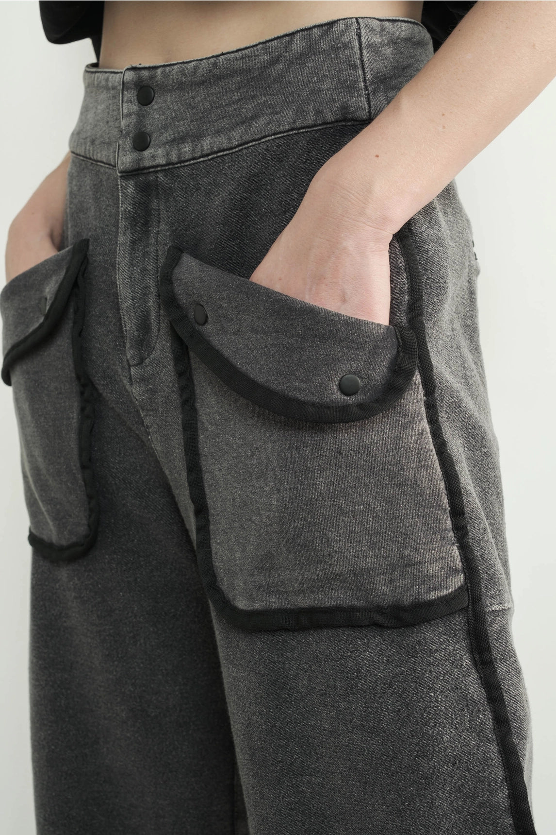 Vintage Washed Barrel Pants - Black