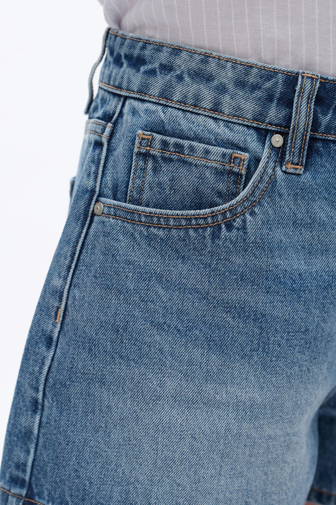 Mid Rise Denim Shorts - Medium Blue