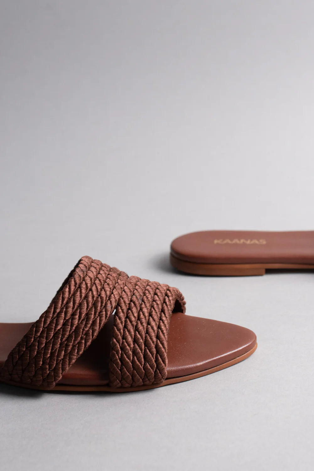 KAANAS Ivy Sandals - Chocolate