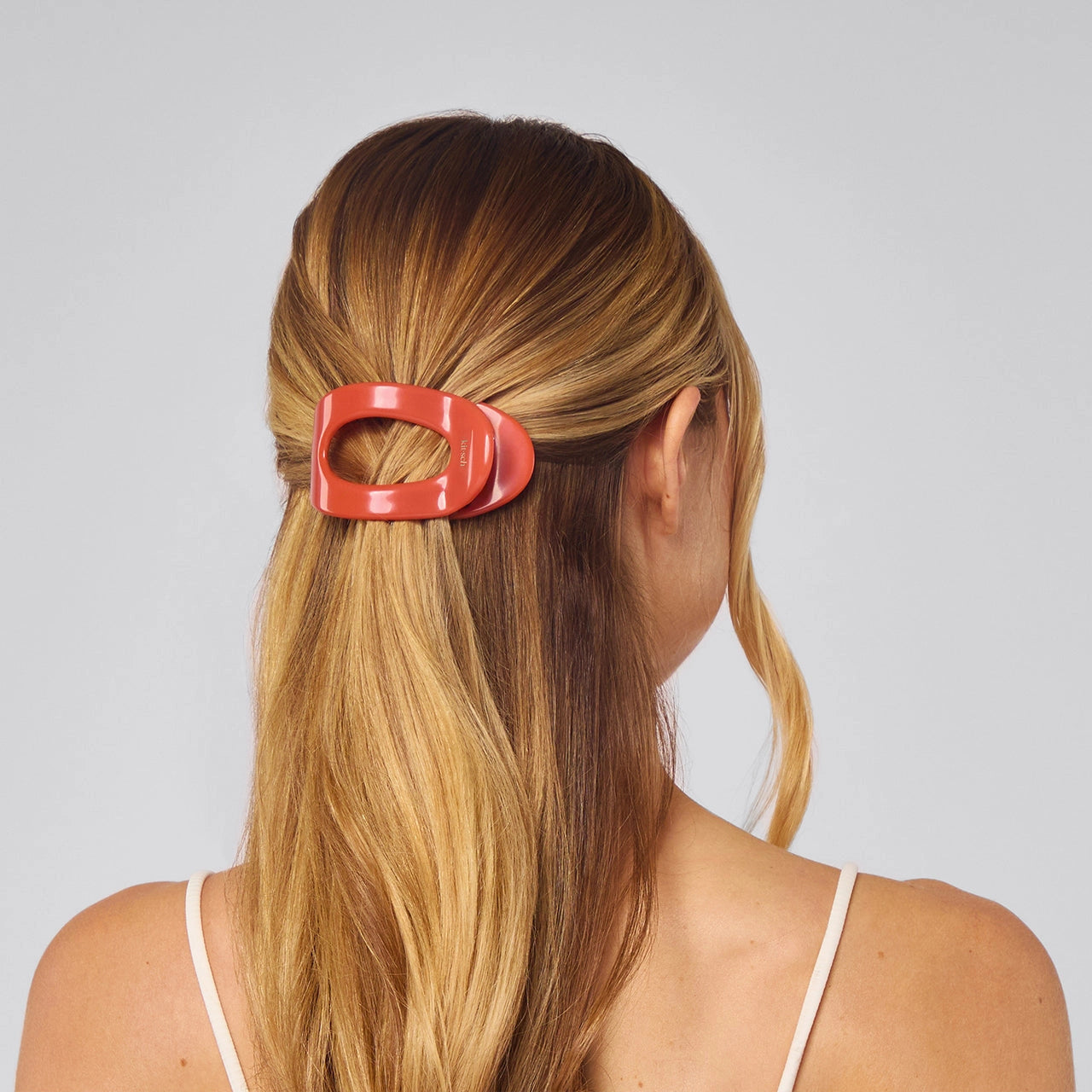 KITSCH Recycled Plastic Flat Cloud Clip